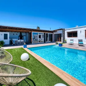  Villa Macher Piscina Climatizada Y Bar Piscina España